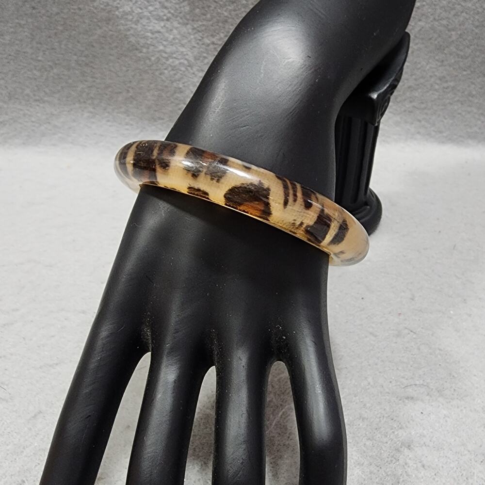 Leopard Animal Print Bangle Bracelet Acrylic-Lucite Vintage 1980s Retro Boho
